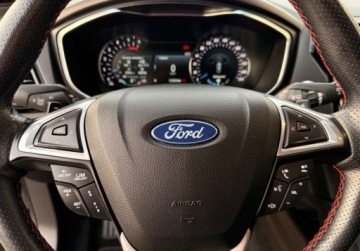 Ford Mondeo V Kombi Facelifting 2.0 EcoBlue 190KM 2019 Ford Mondeo ST LINE AWD 4x4 190Ps 8biegow MaxyMalneWyposazenie PoPelnymSer, zdjęcie 32