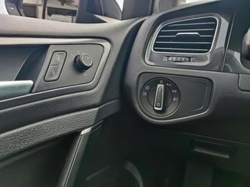 Volkswagen Golf VII Variant Facelifting 1.0 TSI 110KM 2017 Volkswagen Golf VII 1.0 TSI Comfortline, zdjęcie 21