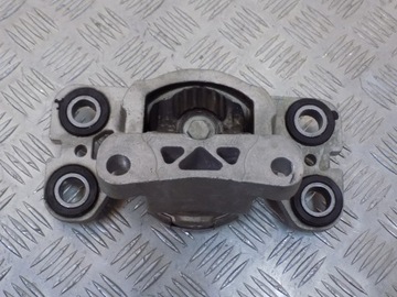 JAGUAR E PACE UCHYCENÍ ULOŽENÍ MOTORU