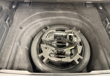 Volkswagen Passat B8 Variant Facelifting 2.0 TDI SCR 150KM 2022 Volkswagen Passat Unikatowe wyposazenie - Masaze - 4 kamery - LED Matrix -, zdjęcie 12