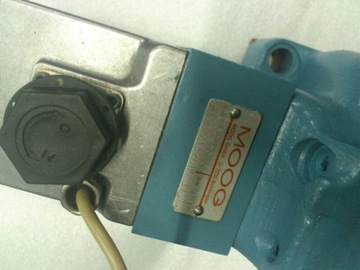 Клапан MOOG D061-603A Серийный номер T5043 C MOOG AS 2000 M0051-5034T5043 C MOOG