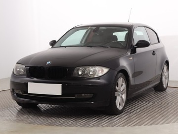 BMW Seria 1 E81/E87 Hatchback 5d E87 2.0 120d 177KM 2007 BMW 1 120d, 174 KM, Klima,ALU, El. szyby, zdjęcie 1