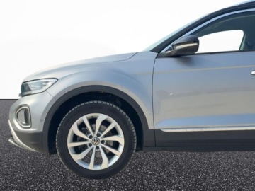 Volkswagen T-Roc I SUV Facelifting 1.5 TSI ACT 150KM 2023 Volkswagen T-Roc 1.5 TSI STYLE DSG 2023 1.5 Benzyna 150KM, zdjęcie 10