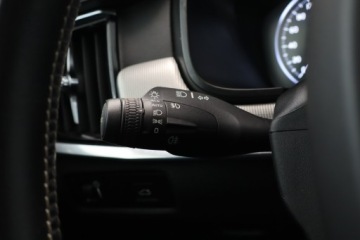 Volvo V90 II Kombi 2.0 D3 150KM 2019 Volvo V90 D3, Automat, Skóra, Navi, Klima, zdjęcie 20