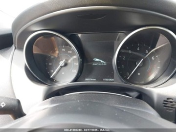 Jaguar XE 2019 Jaguar XE Jaguar XE 25T, od ubezpieczalni 2.0 Benzyna 247KM, zdjęcie 10