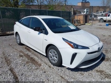 Toyota Prius IV 2022 Toyota Prius 2022 TOYOTA PRIUS LE 1.8 Hybryda 95KM, zdjęcie 1