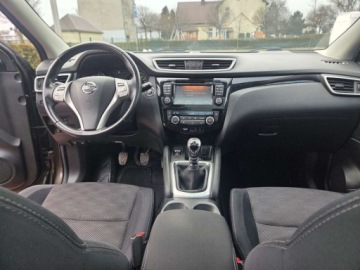 Nissan Qashqai II Crossover 1.2 DIG-T 115KM 2014 Nissan Qashqai Panorama Dach Nawicacja Kamera Cofania 1.2 Benzyna 115KM, zdjęcie 14