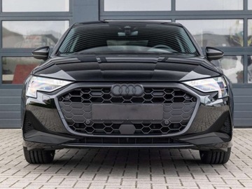 Audi A3 8Y Limousine Facelifting 1.5 35 TFSI 150KM 2025 AUDI A3 TFSI Advanced Sedan 1.5 (150KM) 2025, zdjęcie 2