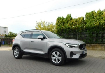 Volvo XC40 Crossover Facelifting 1.5 T2 129KM 2023 Volvo XC 40 z Gwarancja Bezwypadkowy 100 1.5 Benzyna 129KM, zdjęcie 10