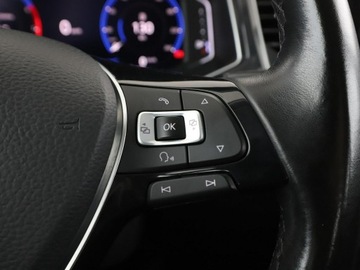 Volkswagen T-Roc I SUV 1.5 TSI ACT 150KM 2018 Volkswagen T-Roc full LED navi klima auto virtual, zdjęcie 33