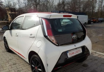 Toyota Aygo II Hatchback 5d 1.0 VVT-i 69KM 2016 Toyota Aygo Okazja Benzyna 70KM, zdjęcie 6