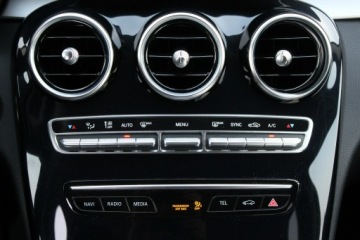 Mercedes Klasa C W205 2019 Mercedes C 200 Exclusive FV23% 160KM ASO Navi LED, zdjęcie 16