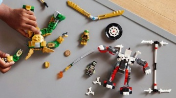 LEGO Ninjago Битва Ллойда с роботом EVO 71781