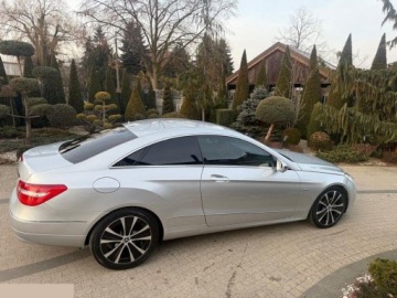 Mercedes Klasa E W212 Coupe 250 CGI BlueEFFICIENCY 204KM 2010 Mercedes E250 CGI BlueEFFICIENCY Automatik Avantgarde 204KM 2010r Zamiana!, zdjęcie 22