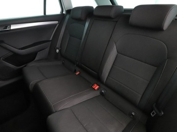Skoda Superb III Scout 2.0 TDI 190KM 2019 Škoda Superb Skoda Superb 190KM, 4x4, Navi,, zdjęcie 16