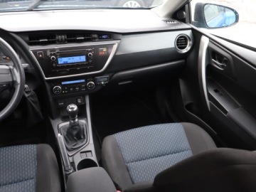 Toyota Auris II Hatchback 5d Valvematic 130 132KM 2014 Toyota Auris 1.6 Valvematic, Salon Polska, zdjęcie 7