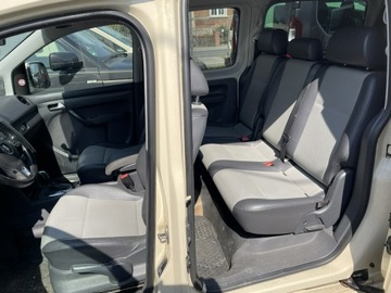 Volkswagen Caddy III Kombi Facelifting 2.0 TDI 140KM 2015 Volkswagen Caddy Niepełnosprawnych inwalida, zdjęcie 8