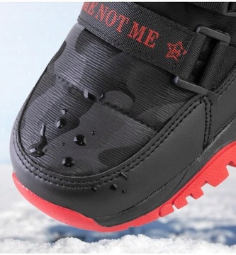 Утепленные, водонепроницаемые, легкие зимние ботинки.