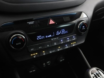 Hyundai Tucson III SUV 1.6 GDI 132KM 2016 Hyundai Tucson Czujniki parkowania, manual,, zdjęcie 25