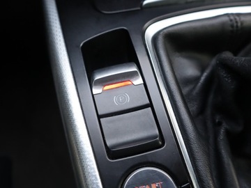 Audi A5 8T Coupe 1.8 TFSI 170KM 2008 Audi A5 1.8 TFSI, Skóra, Navi, Xenon, Bi-Xenon, zdjęcie 12