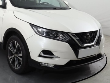 Nissan Qashqai II Crossover Facelifting 1.3 DIG-T  160KM 2019 Nissan Qashqai 1.3 DIG-T, Salon Polska, zdjęcie 18