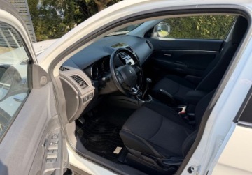 Mitsubishi ASX I SUV Facelifting 2016 1.6 117KM 2017 Mitsubishi ASX 1.6 117KM Xenon Key-less Kamera CLIMATRONIC Bezwypadkowy Se, zdjęcie 14