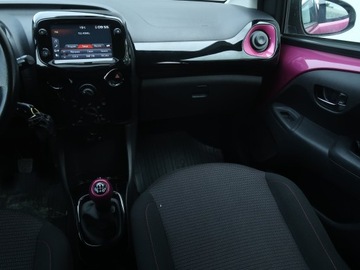 Toyota Aygo II Hatchback 3d Facelifting 1.0 VVT-i 72KM 2019 Toyota Aygo 1.0 VVT-i, Salon Polska, Klima, zdjęcie 7