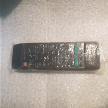 oryginalny pilot SHERWOOD P-686 - CD TUNER TAPE AUX VCR... WIEŻA... nowy!
