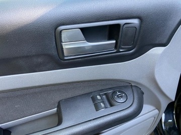 Ford Focus II Focus C-Max 1.6 i 16V Ti-VCT 115KM 2009 Ford Focus Ford Focus 1.6 Kombi Klimatyzacja KeyLess 1.6 Benzyna 116KM, zdjęcie 23