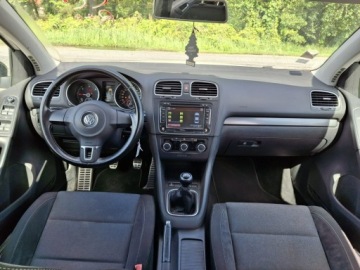 Volkswagen Golf VI Hatchback 5d 1.6 TDI-CR DPF BlueMotion 105KM 2011 Volkswagen Golf 1.6 tdi 180tys.km, zdjęcie 21