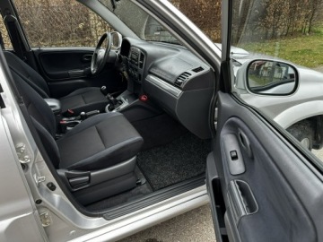 Suzuki Grand Vitara I Standard 2.0 HDI 109KM 2004 Suzuki Grand Vitara Napęd 4x4 Bez KOROZJI !!!, zdjęcie 12