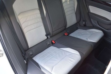 Volkswagen Arteon Fastback Facelifting 2.0 TDI 200KM 2022 Volkswagen Arteon Elegance 2.0TDI 200KM DSG7 4Motion Panorama Nappa Kamera, zdjęcie 36