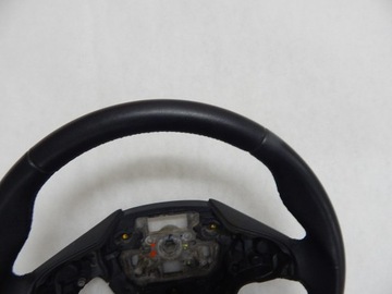 Ford Focus III Mk3 - красивый руль с круиз-контролем