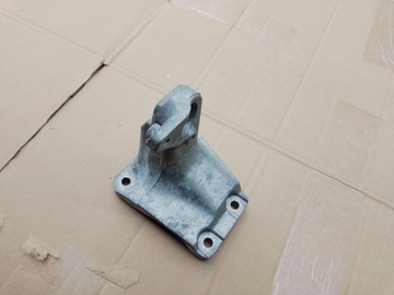 LAPA WSPORNIK SILNIKA PRAWA BMW F30 F31