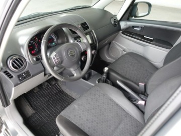 Suzuki SX4 I Hatchback Facelifting 1.6 VVT 120KM 2012 Suzuki SX4 1.6, zdjęcie 11