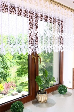 Заздростка Гипюровые Подтяжки Белая кухонная штора, высота 70 см
