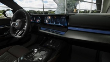 BMW Seria 5 G90-91 Touring 2.0 520d 197KM 2026 BMW 520 xDrive Limuzyna - DEMO, zdjęcie 13