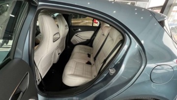 Mercedes Klasa A W176 Hatchback 5d 1.6 180 BlueEFFICIENCY 122KM 2014 Mercedes-Benz Klasa A Niepowtarzalny wyglad oraz stan Automat Ledy MOZLIWA, zdjęcie 21