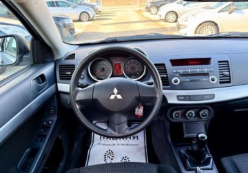 Mitsubishi Lancer IX Sedan 1.5 MIVEC 109KM 2010 Mitsubishi Lancer UDOKUMENTOWANY PRZEBIEG 1 wlasciciel BEZWYPADKOWY klimat, zdjęcie 6
