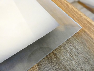Lustro SZKOT podświetlane delikatnym LED 90x70