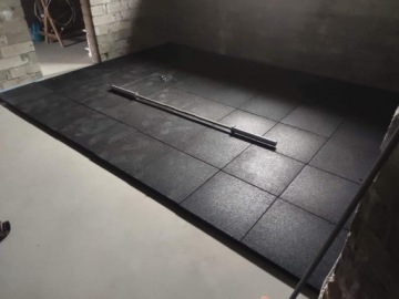 резиновый коврик 50х50см + соединительные штифты sbr толщина 40мм зеленый безопасный