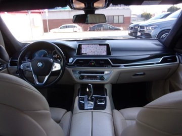 BMW Seria 7 G11-G12 2016 BMW 750 X-Drive Salon-PL, zdjęcie 5