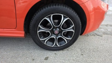 Fiat Punto Punto 2012 Hatchback 3d 1.4 8v 77KM 2014 Fiat Punto 1,4 78 KM.wersja sporting. czarny sufit, zdjęcie 9