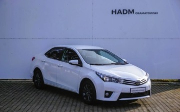 Toyota Corolla XI Sedan 1.6 Valvematic 132KM 2016 Toyota Corolla Toyota Corolla 1.6 132km 1.6 Benzyna 132KM