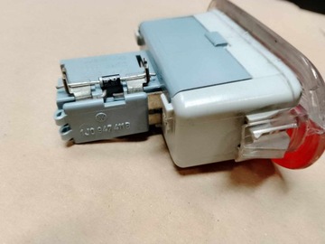 LAMPA DVEŘE SEAT LEON I TOLEDO II 1J0947411B