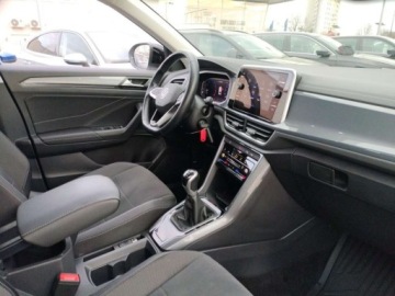 Volkswagen T-Roc I SUV Facelifting 1.5 TSI ACT 150KM 2022 Volkswagen T-Roc 1.5 Benzyna 150KM, zdjęcie 12