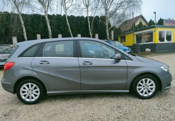 Mercedes Klasa B W246 Sports Tourer 200 BlueEFFICIENCY 156KM 2013 Mercedes-Benz Klasa B Super wersja Automat Zarejestrowany 1.6 Benzyna, zdjęcie 5