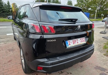 Peugeot 3008 II Crossover Facelifting  1.2 PureTech 130KM 2022 Peugeot 3008 Benzynkaniski przebiegliftjak nowy 1.2 Benzyna 131KM, zdjęcie 5