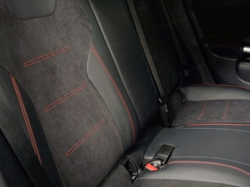 Mercedes GLA II Off-roader Facelifting 1.3 200 163KM 2025 MERCEDES-BENZ GLA 200 AMG Line Suv 1.3 (163KM) 2025, zdjęcie 14