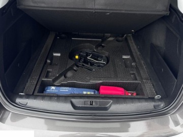 Peugeot 308 II SW 1.2 PureTech 130KM 2017 Peugeot 308 1.2 PureTech 130km GPF Stop &amp; Start Active Business-Paket 2017r, zdjęcie 28